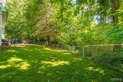 Exterior - 1121 Sycamore Dr, Rolla, MO 65401 photo 10 of 14