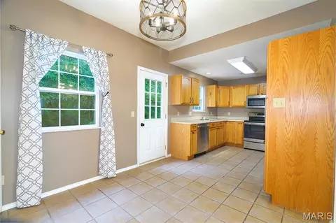 Other - 1121 Sycamore Dr, Rolla, MO 65401 photo 3 of 11