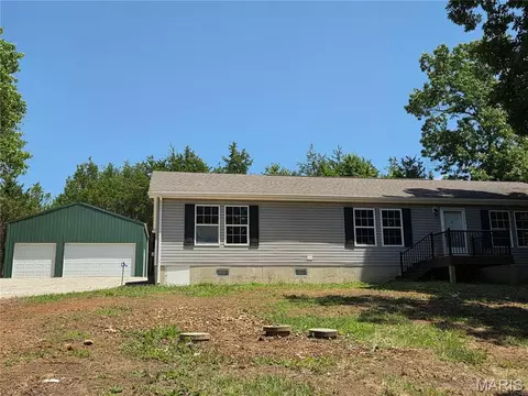 Exterior - 3908 Flucom Rd, De Soto, MO 63020 photo 2 of 8