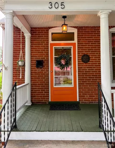 Exterior - 305 Rand St, Washington, MO 63090 photo 2 of 11