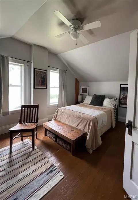 Bedroom - 305 Rand St, Washington, MO 63090 photo 3 of 3
