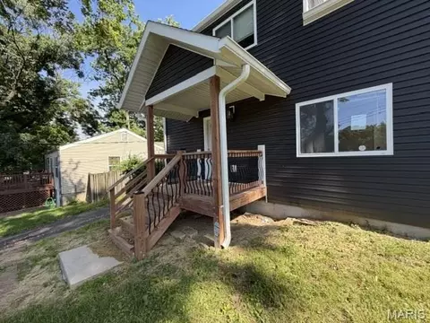 10643 Thorpe Ave, Saint Louis, MO 63114