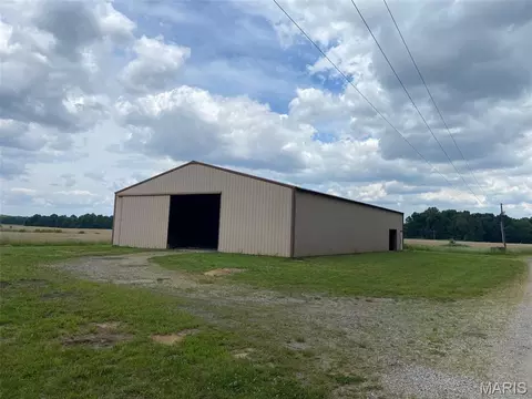 9647 E Barat, Mount Vernon, IL 62864 photo 9