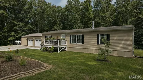 22221 Macedonia Church Rd, Warrenton, MO 63383