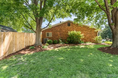 102 E Brittany Ln, O'fallon, IL 62269 photo 48