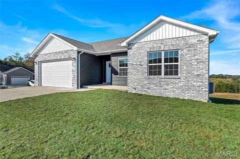 Exterior - 109 Ventnor Ave, Union, MO 63084 photo 2 of 3