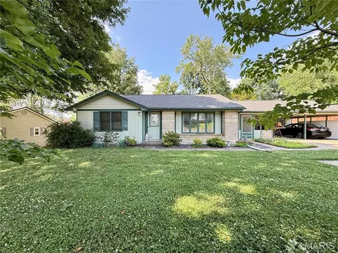 1518 W Jackson Blvd, Jackson, MO 63755