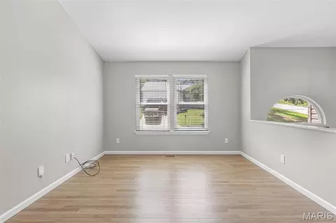 Living - 1408 Castle Mill Dr, Arnold, MO 63010 photo 2 of 6