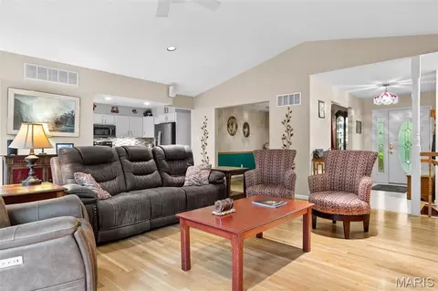 159 Orchardview Dr, Troy, MO 63379 photo 8