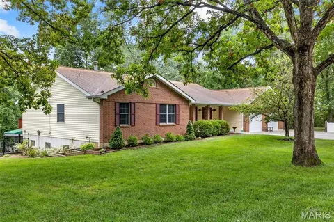 159 Orchardview Dr, Troy, MO 63379 photo 2