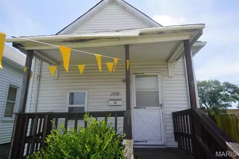 1508 6th St, Madison, IL 62060