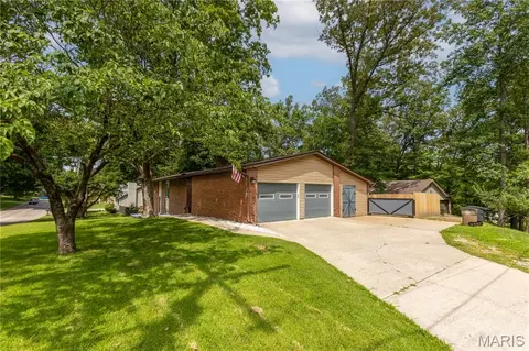 1700 Bertling St, Cape Girardeau, MO 63701