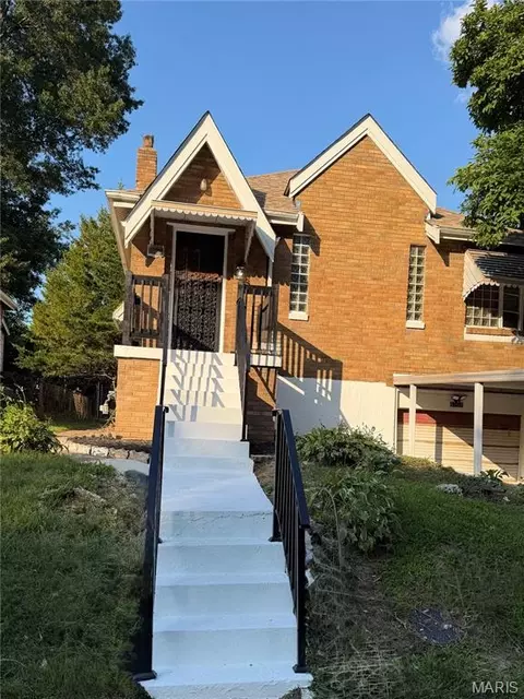 6707 Perry Ave, Saint Louis, MO 63121