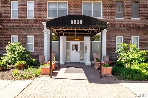 5630 Pershing Ave #54, Saint Louis, MO 63112