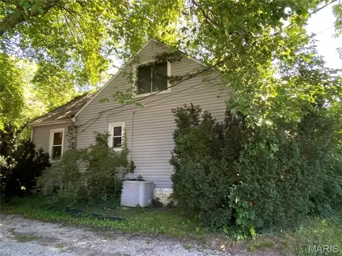 311 S Belt W, Belleville, IL 62220