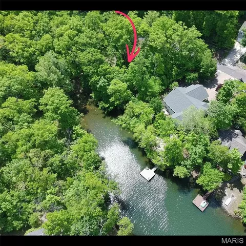 1496 S Lake Sherwood Dr, Marthasville, MO 63357