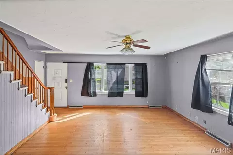 Living - 754 Leon St, Cahokia, IL 62206 photo 4 of 5
