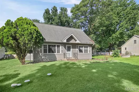 Exterior - 754 Leon St, Cahokia, IL 62206 photo 2 of 6