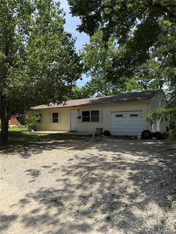 105 Poe Dr, Rolla, MO 65401
