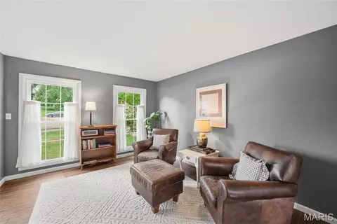 Other - 501 Oak Leaf Manor Ct, Ballwin, MO 63021 photo 2 of 6