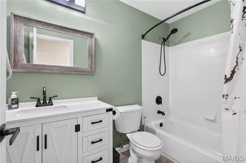 Bath - 412 Wild Oak Dr, O'fallon, MO 63368 photo 1 of 4