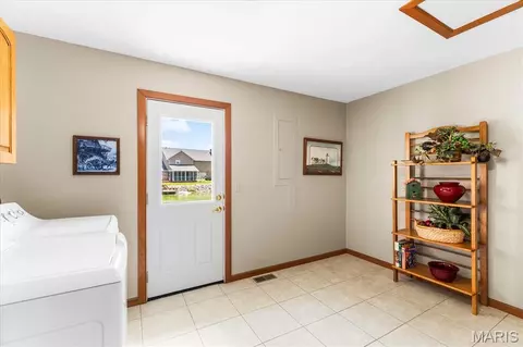 Other - 705 E Wesley Dr, O'fallon, IL 62269 photo 3 of 11
