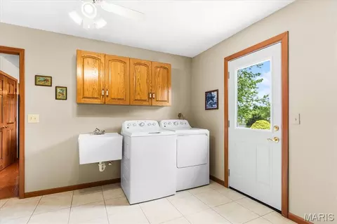 Other - 705 E Wesley Dr, O'fallon, IL 62269 photo 2 of 11