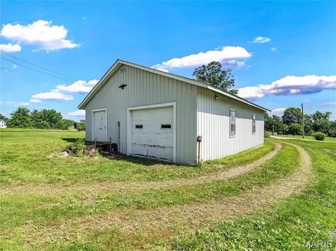 894 Obermark Ln, Washington, MO 63090 photo 8