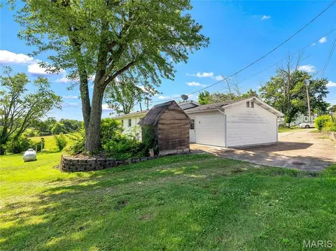 894 Obermark Ln, Washington, MO 63090 photo 6