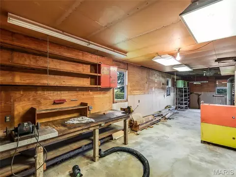 894 Obermark Ln, Washington, MO 63090 photo 16