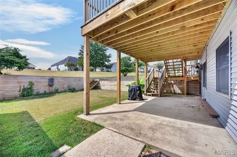 Exterior - 106 Meadow Ln, Saint Robert, MO 65584 photo 8 of 15