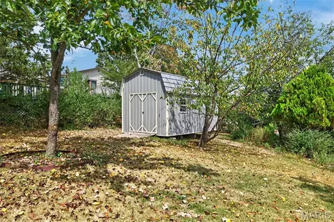 Exterior - 106 Meadow Ln, Saint Robert, MO 65584 photo 13 of 15