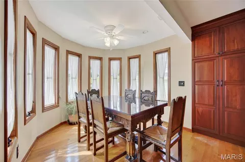 Dining - 106 Meadow Ln, Saint Robert, MO 65584 photo 1 of 5
