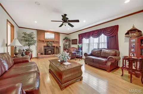 Other - 106 Meadow Ln, Saint Robert, MO 65584 photo 2 of 8