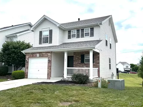 155 Roxbury Dr, O'fallon, MO 63366