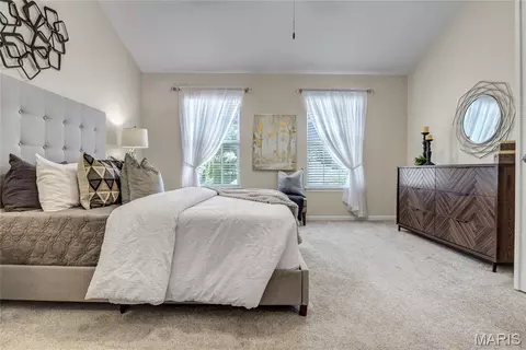 Bedroom - 731 Castle Pines Dr, Ballwin, MO 63021 photo 2 of 5