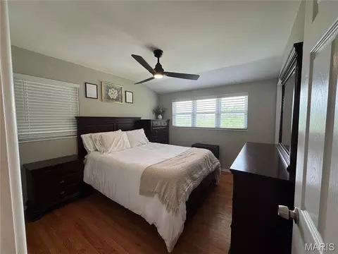 Bedroom - 308 Twinview Ter, Ballwin, MO 63011 photo 1 of 5