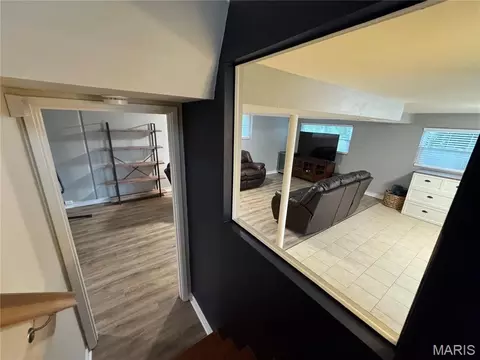 Entry Way - 308 Twinview Ter, Ballwin, MO 63011 photo 5 of 5