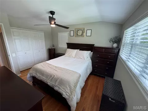 Bedroom - 308 Twinview Ter, Ballwin, MO 63011 photo 2 of 5