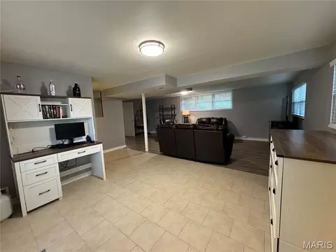 Living - 308 Twinview Ter, Ballwin, MO 63011 photo 7 of 8