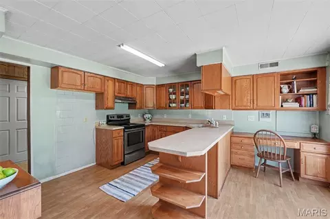 Kitchen - 6948 Highway Cc, Leslie, MO 63056 photo 5 of 6