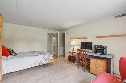 Bedroom - 6948 Highway Cc, Leslie, MO 63056 photo 4 of 5