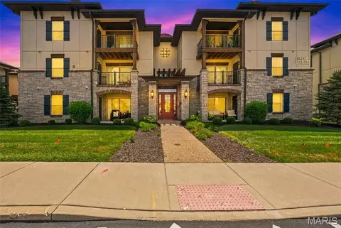321 Bordeaux Way, Saint Peters, MO 63376