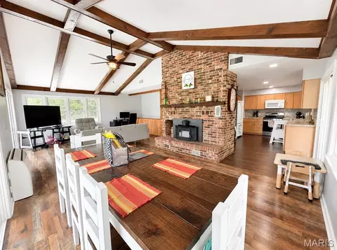 Dining - 11327 Hwy E, Arcadia, MO 63621 photo 1 of 2