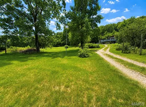 Exterior - 11327 Hwy E, Arcadia, MO 63621 photo 4 of 47