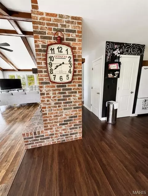 Entry Way - 11327 Hwy E, Arcadia, MO 63621 photo 1 of 6