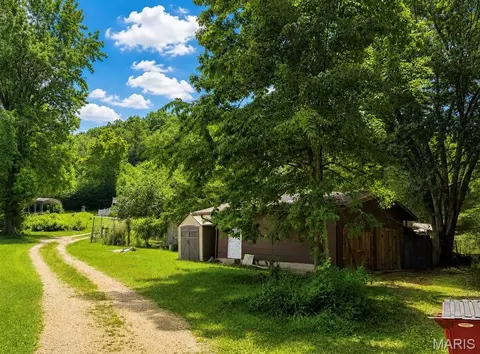 Exterior - 11327 Hwy E, Arcadia, MO 63621 photo 19 of 47