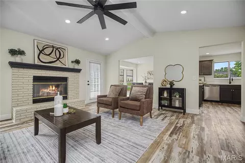 102 Rockaway Dr, O'fallon, MO 63368 photo 7