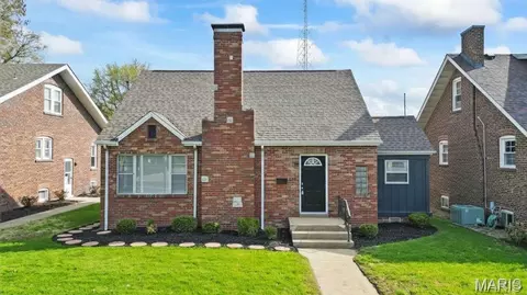 2121 W Main St, Belleville, IL 62226