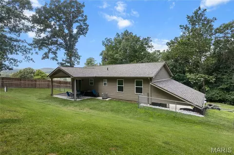 Exterior - 5116 Darrell Dr, Imperial, MO 63052 photo 6 of 10